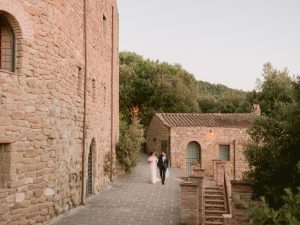Chiara + Bobak wedding in Castello di Rosciano by Moretti Events Exclusive italian wedding planner Umbrian wedding in Umbria-277