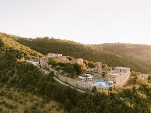 Chiara + Bobak wedding in Castello di Rosciano by Moretti Events Exclusive italian wedding planner Umbrian wedding in Umbria-406