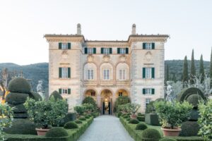 Ana & Javier Luxury Wedding Villa Cetinale by Moretti Events Exclusive Destination Wedding Planner Tuscany-137