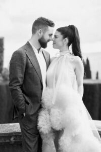 Bianca & William Chic Welcome Party Villa La Foce by Moretti Events Exclusive Destination Wedding Planner Italy-10